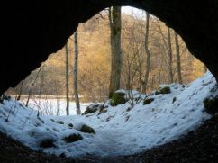 Mountainbiken in een grot