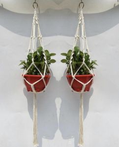 Macramé plantenhanger